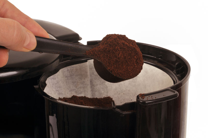 Comment doser le café filtre avec cuillère à café ?